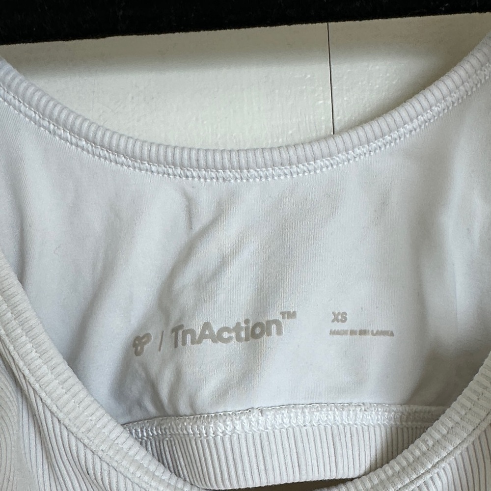 TNA White Ribbed Bra Tank - Picture 3 of 8